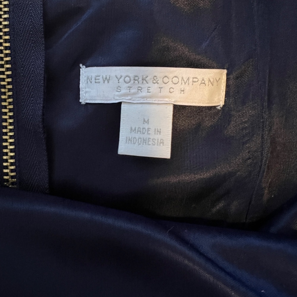 Elegant Navy Blue Women's Dress - Picture 3 of 5